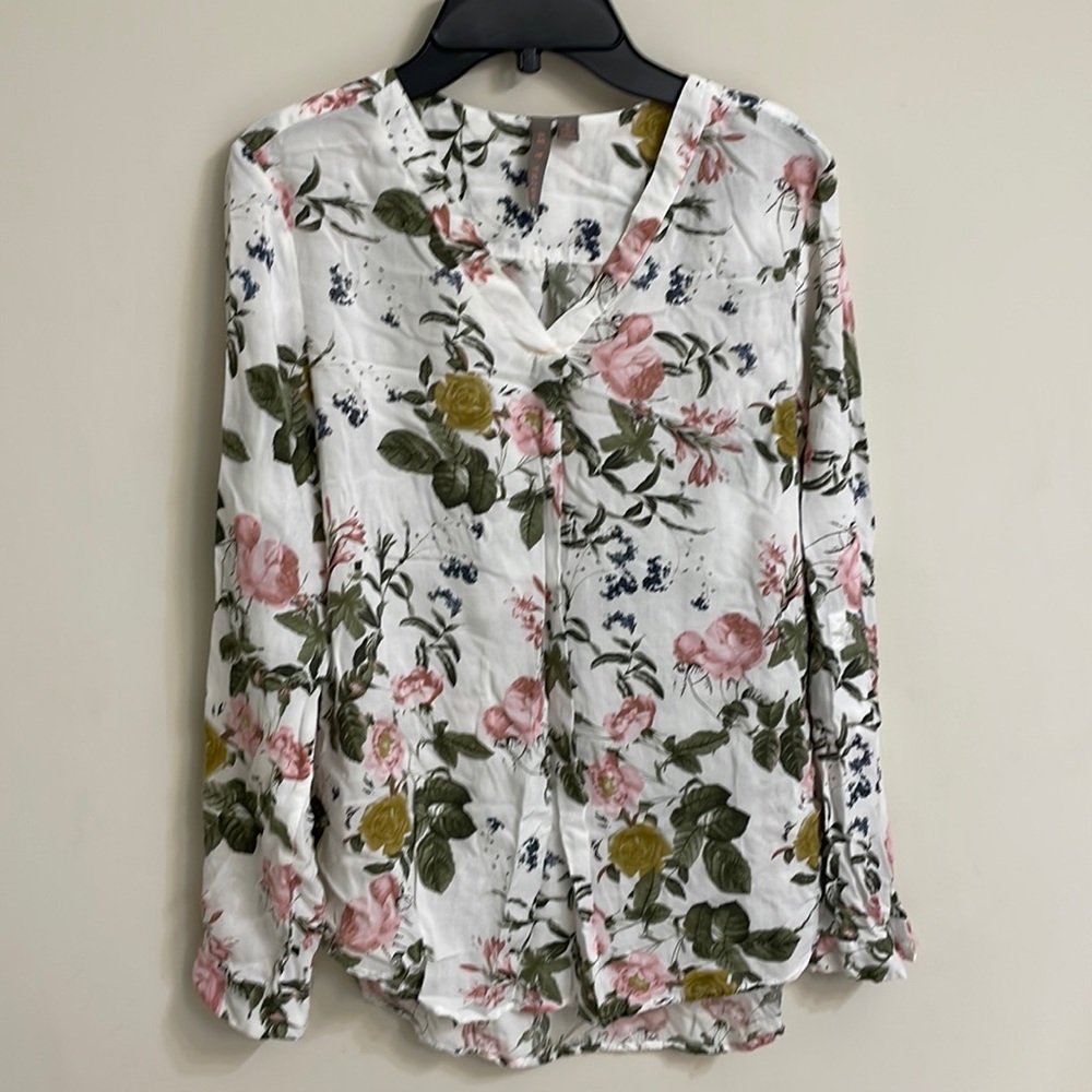 Nordstrom rack floral blouse🌸